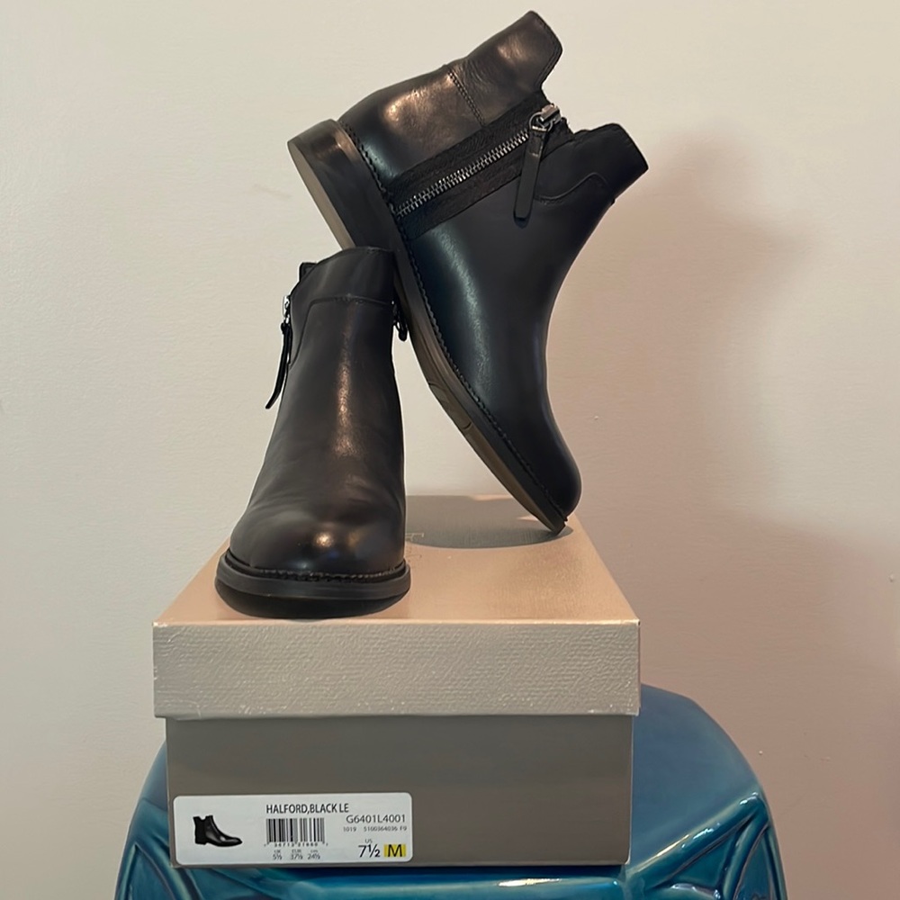 Franco Sarto NWB black leather booties